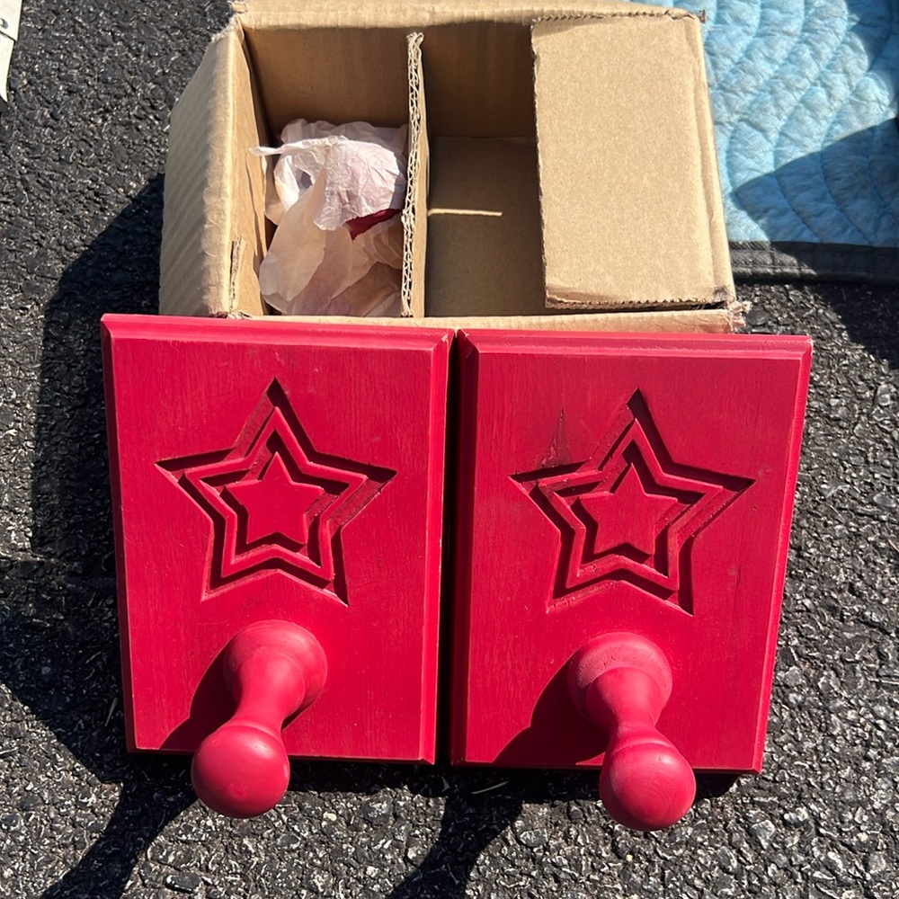 Pottery Barn Kids Red Star Hooks set of 3